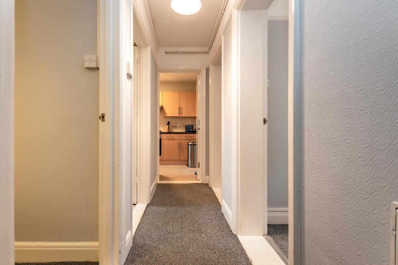 Best Price! Perfect Gunwharf Accommodation - 5 Single Beds Or Kingsize Free Parking Portsmouth Ngoại thất bức ảnh